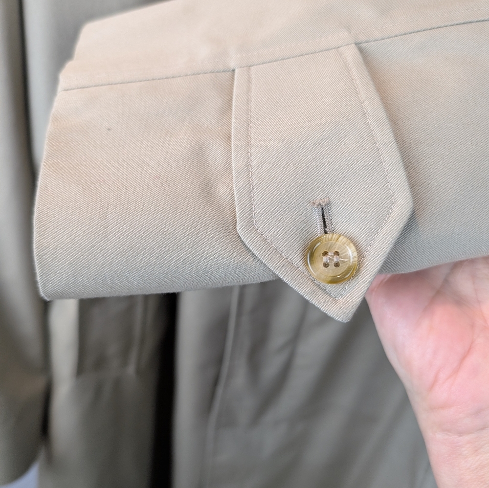 Burberry Vintage Classic Tan Men's Trench Coat Size 52 Long In VGUC - Picture 5 of 13